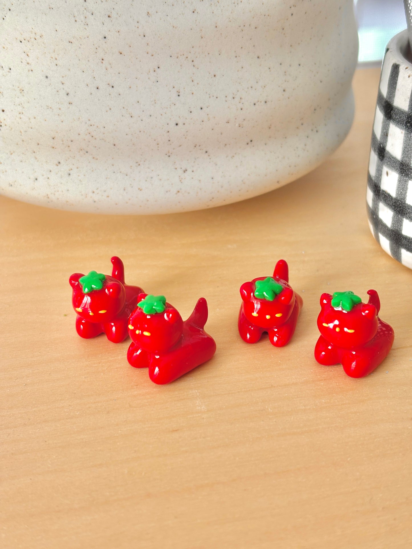 Teeny tiny tomato kitties