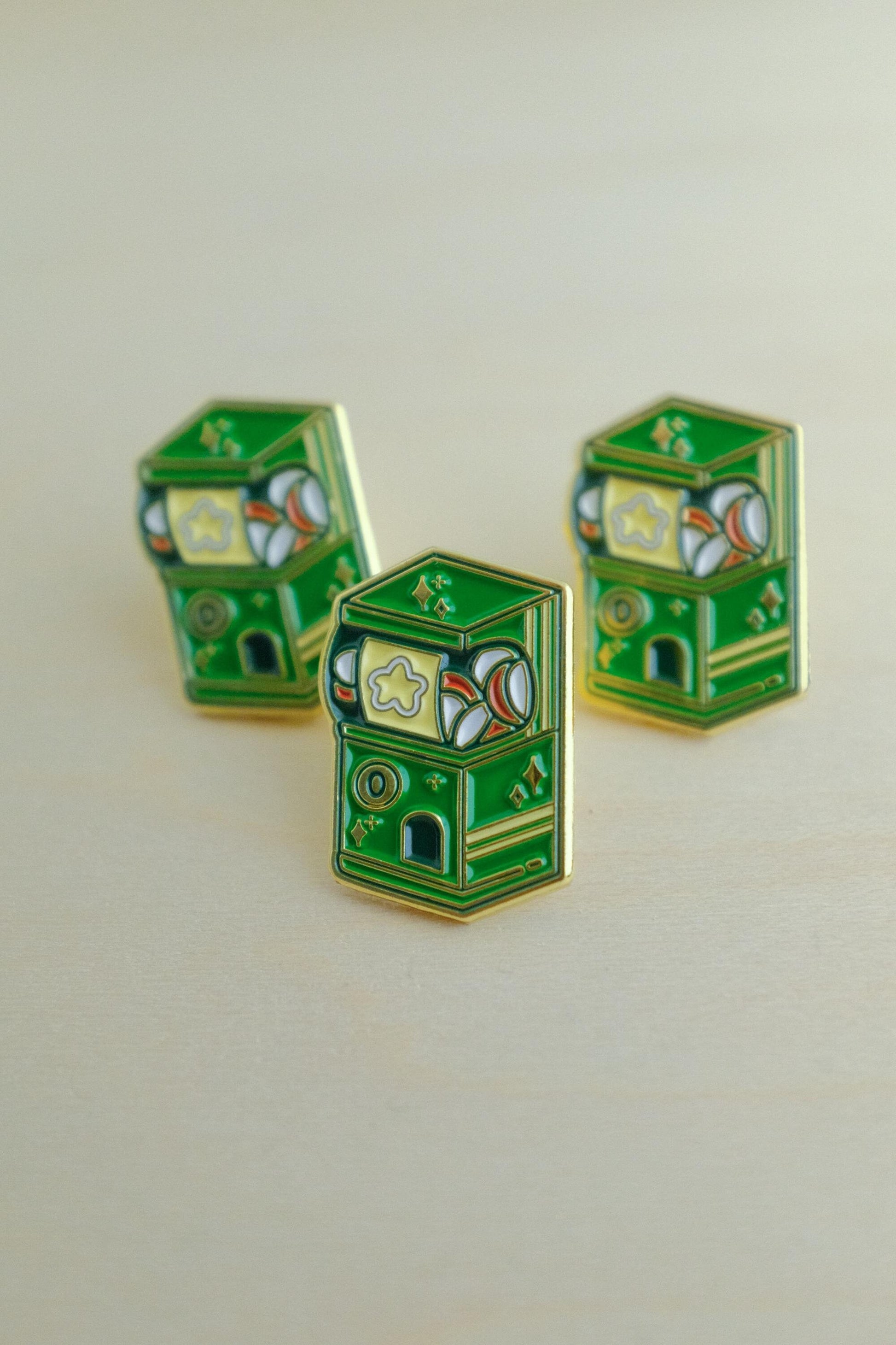 Gashapon Machine Enamel Pins | Gashapon Machine Pins | Gaming Enamel Pins | Vending Machine Enamel Pins | Japanese Pins | Gashapon Machine