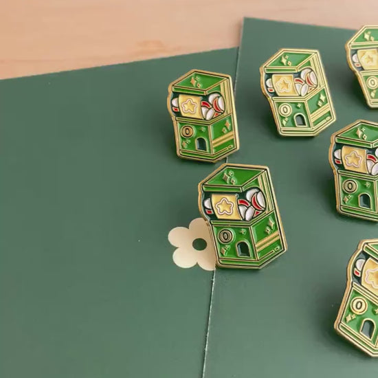 Gashapon Machine Enamel Pins | Gashapon Machine Pins | Gaming Enamel Pins | Vending Machine Enamel Pins | Japanese Pins | Gashapon Machine