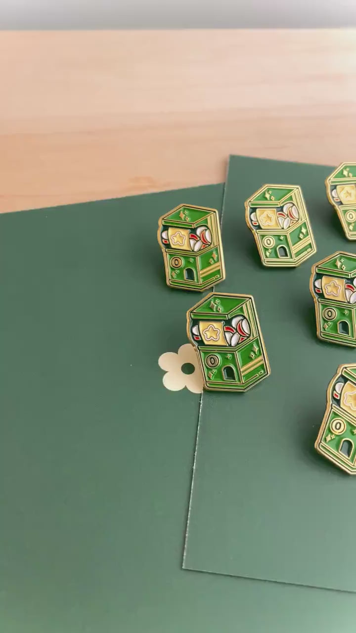 Gashapon Machine Enamel Pins | Gashapon Machine Pins | Gaming Enamel Pins | Vending Machine Enamel Pins | Japanese Pins | Gashapon Machine